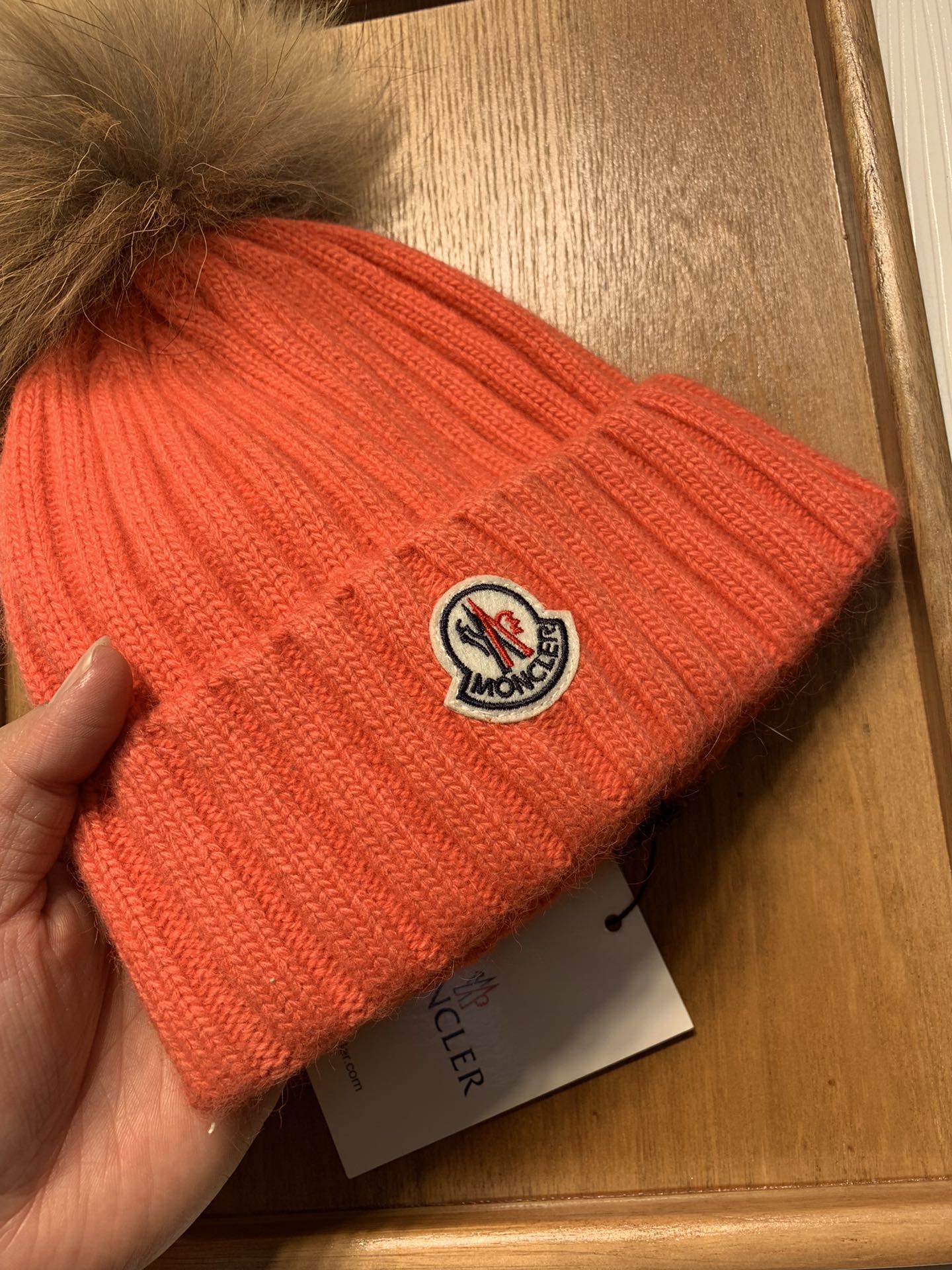 🌹。蒙口。【羊毛单帽-带狐狸毛球】客供小羊毛！珍贵典藏的灵魂帽子！客供色纱.每个颜色都非常好看！经典！手