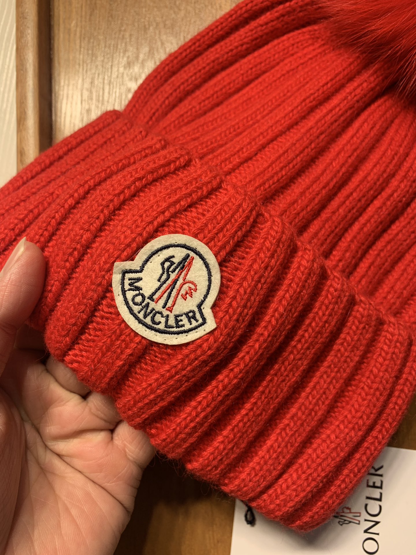 🌹。蒙口。【羊毛单帽-带狐狸毛球】客供小羊毛！珍贵典藏的灵魂帽子！客供色纱.每个颜色都非常好看！经典！手