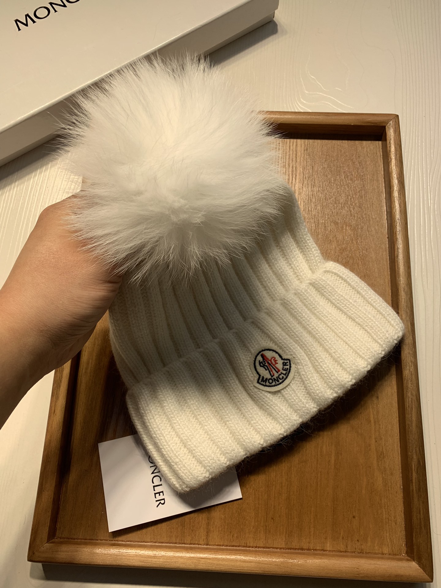 🌹。蒙口。【羊毛单帽-带狐狸毛球】客供小羊毛！珍贵典藏的灵魂帽子！客供色纱.每个颜色都非常好看！经典！手