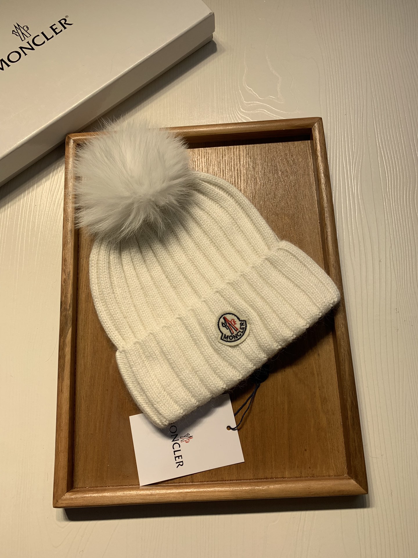 🌹。蒙口。【羊毛单帽-带狐狸毛球】客供小羊毛！珍贵典藏的灵魂帽子！客供色纱.每个颜色都非常好看！经典！手