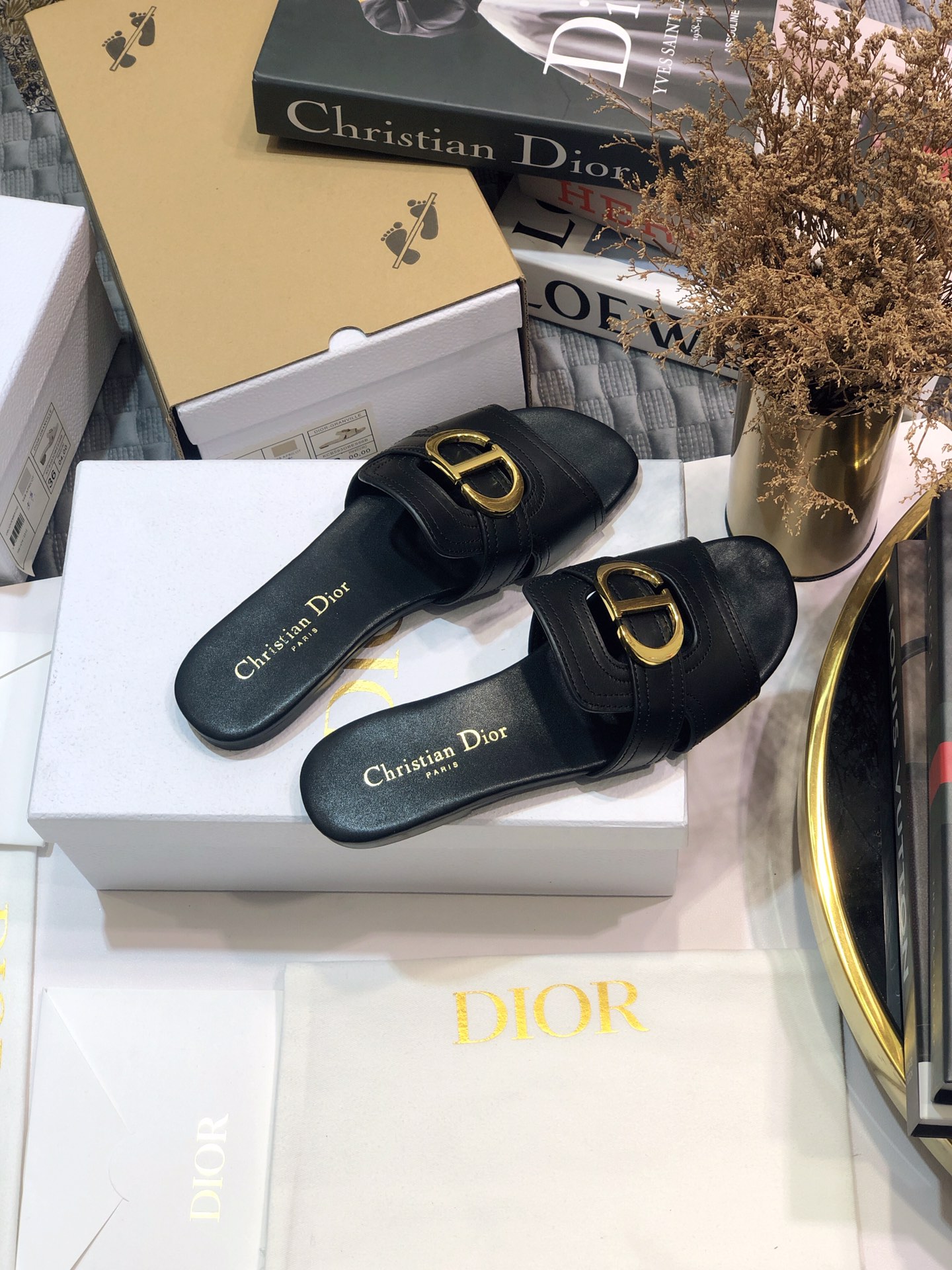 迪奥dior2021早春新款女鞋CD