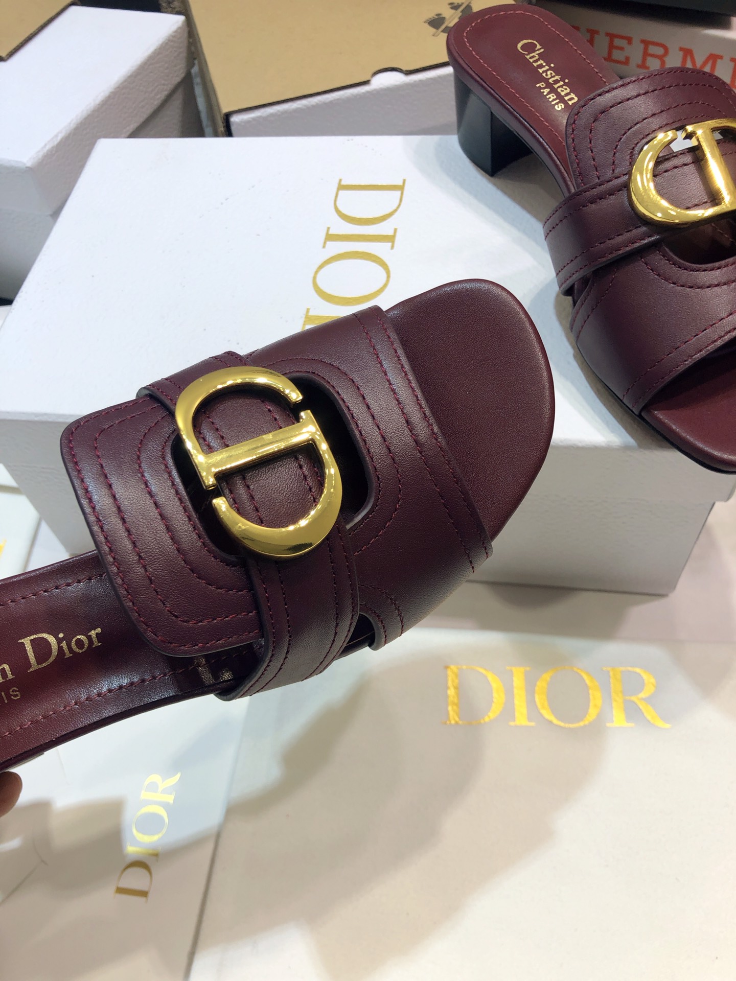 迪奥dior2021早春新款女鞋CD