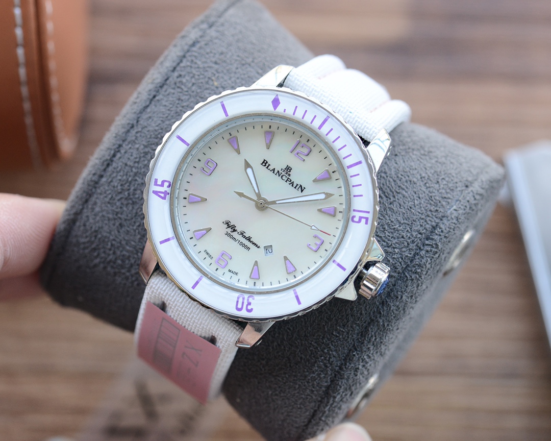 Noble Women’s Wristwatch with Real Cow Belt and Stone Cores: 921 Collection - 图片 5
