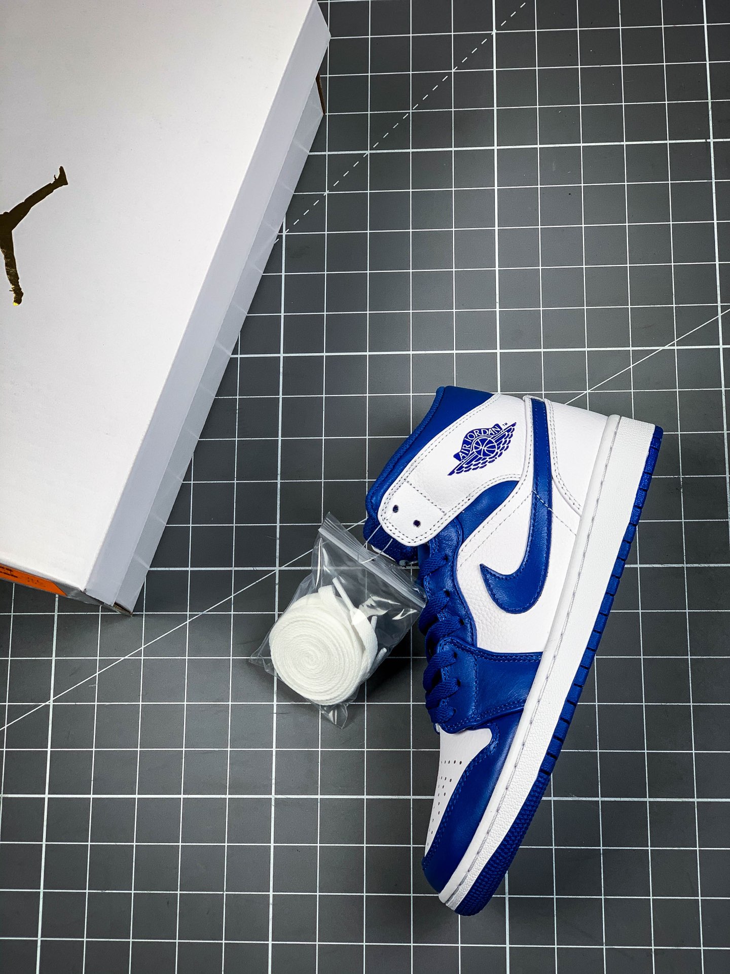 240 Air Jordan 1 Mid 白蓝 中帮系列 554724-114