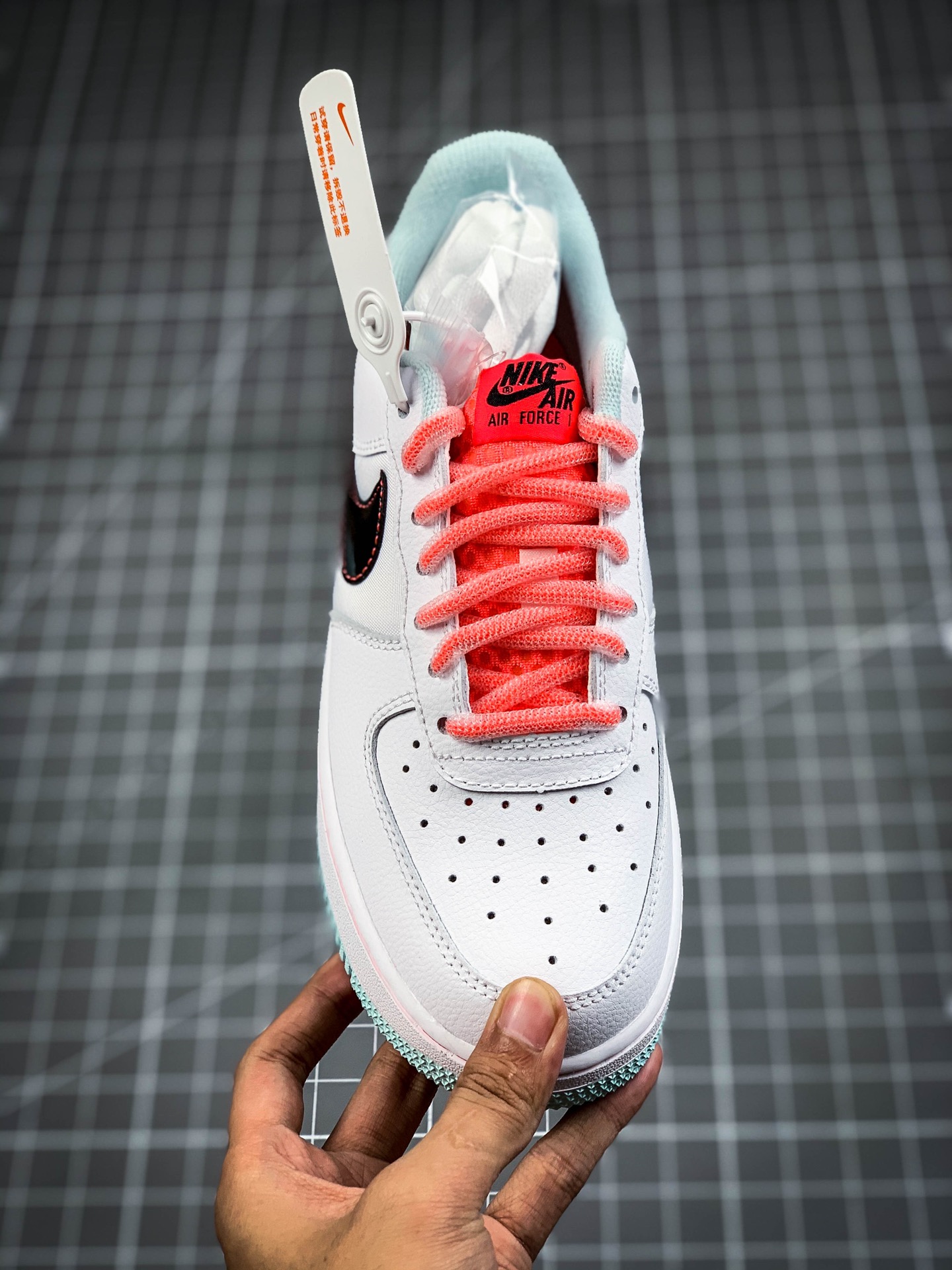 200  Nike Air Force 1 ’07 LV8 3 白蓝粉 南海岸 空军一号低帮百搭休闲运动板鞋DD7709-100