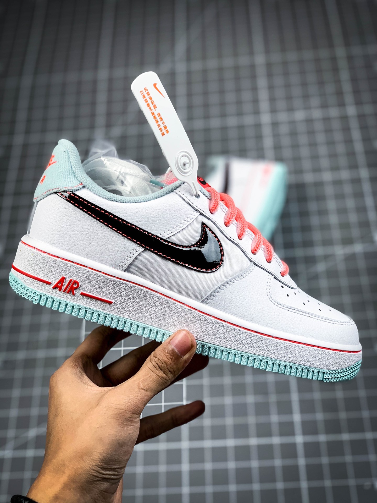 200  Nike Air Force 1 ’07 LV8 3 白蓝粉 南海岸 空军一号低帮百搭休闲运动板鞋DD7709-100