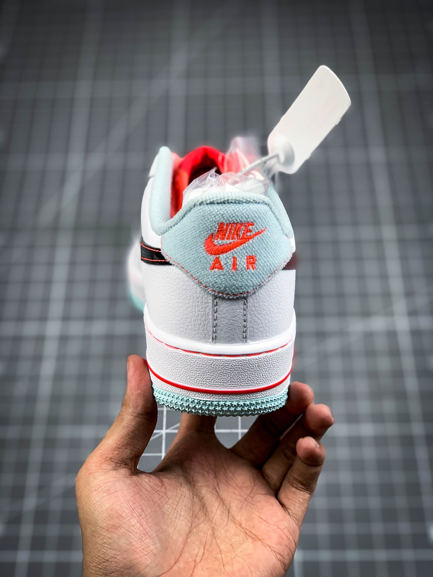 200  Nike Air Force 1 ’07 LV8 3 白蓝粉 南海岸 空军一号低帮百搭休闲运动板鞋DD7709-100