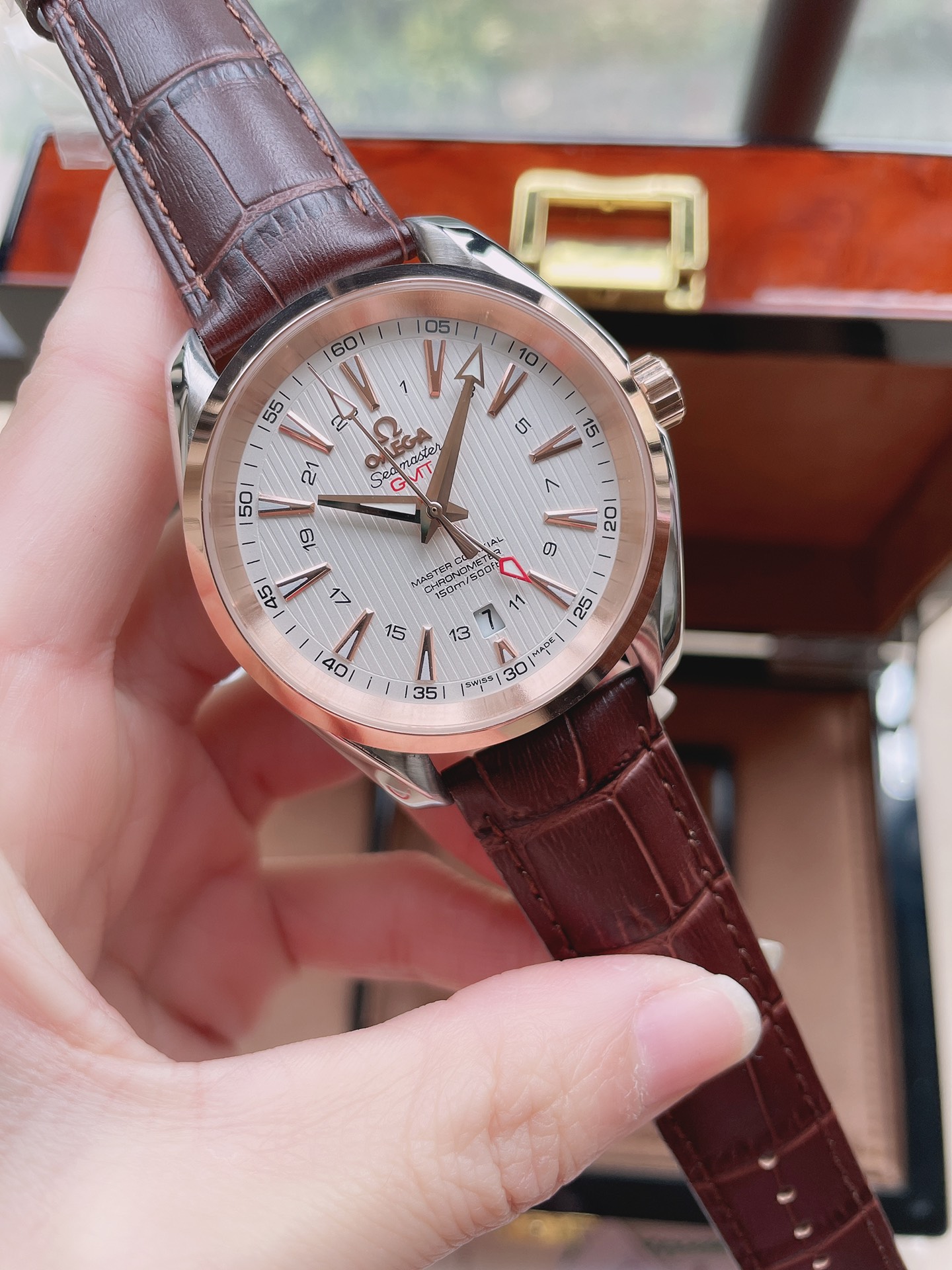 💰320 OMEGA-欧米茄 SEAMASTER海马系列 AQUA TEERA 150米150m腕表直径41.5毫米41.5mm 潜水表。316L精钢 原装壳套 (大厂壳套)原版字面立体时丁 原装表扣 透视全自动机械机芯。