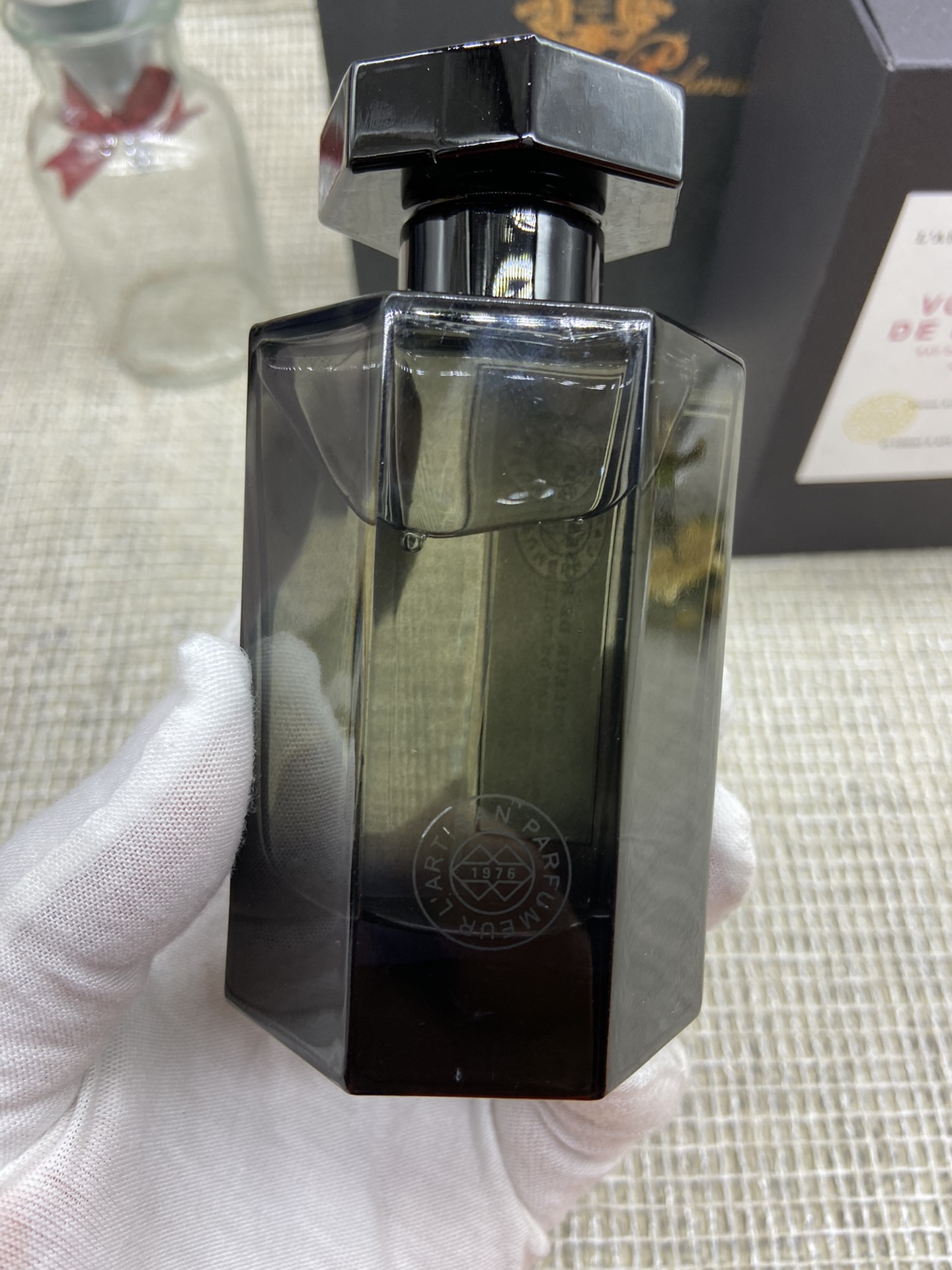 L'Artisan Parfumeur Voleur de Roses Eau de Toilette - Unisex Fragrance 100ml 4 i1607521199 7733 3