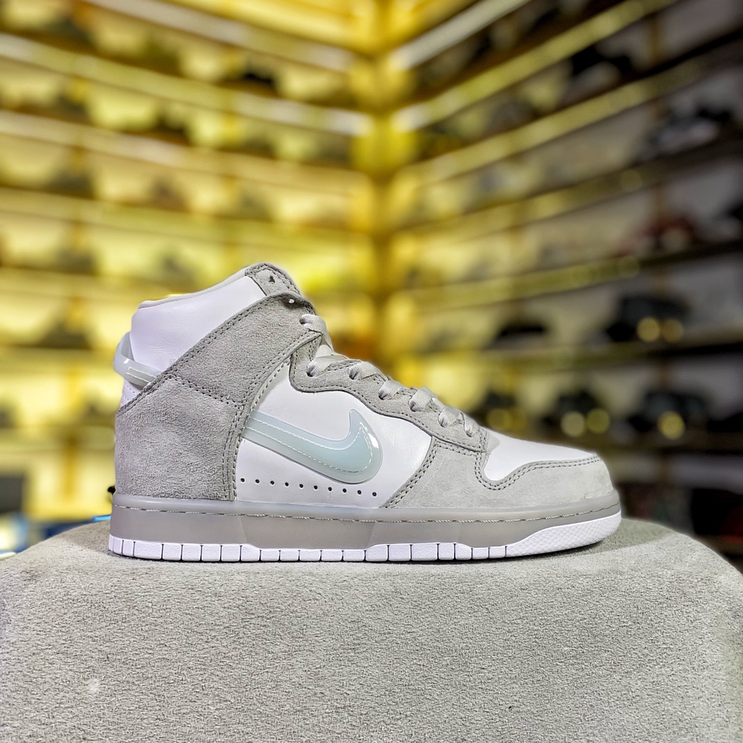 F5  Dunk高帮联名灰白 纯原“Slam Jam”联名 纯原生产线出品品质天花板货号：DA1639- F5 尺码：36-47.5带半码