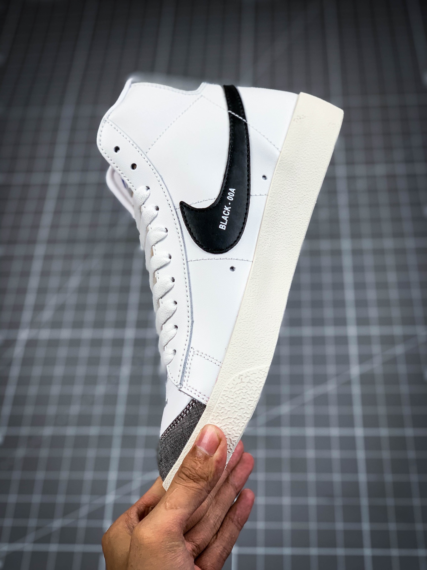 180 原盒真标Nike Blazer Mid '1977 Vintage WE 经典开拓者高帮百搭休闲运动板鞋  DA2142-146