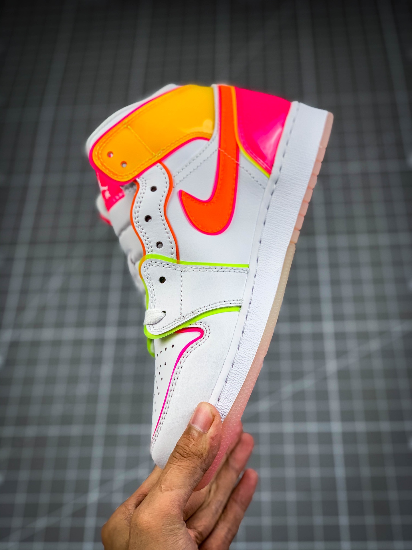 280  女生专属|AIR JORDAN 1 MD EDGE GLOW GS糖果二次元是否捕获了你的少女心呢CV4611-100