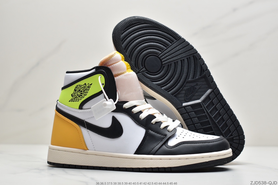 240 公司级Air Jordan 1 High OG “Volt Gold”荧光黄黑脚趾 555088-118