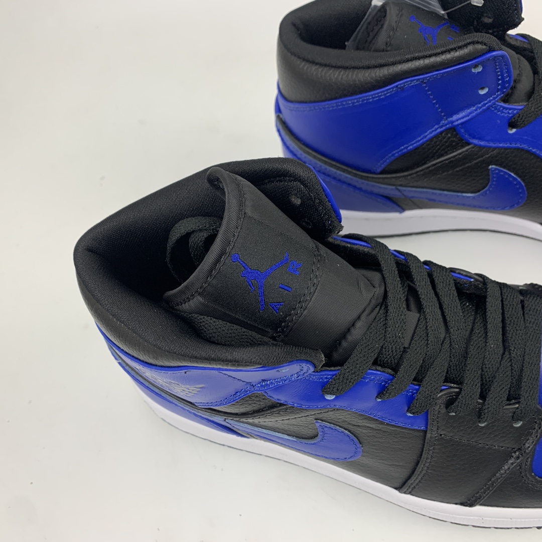 240 Air Jordan 1 Mid AJ1 乔1 中帮百搭休闲运动板鞋 554724-077