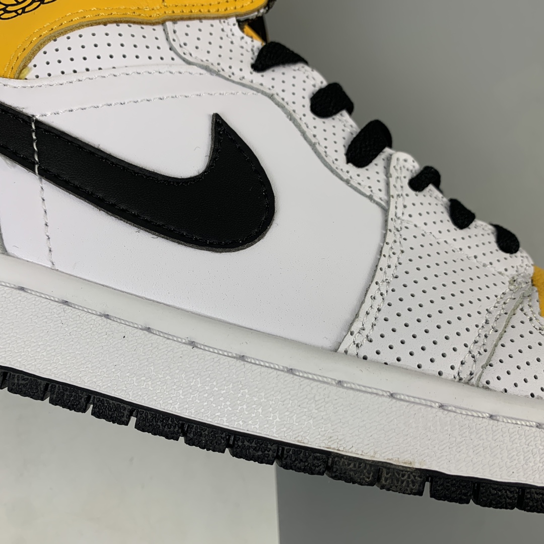 240 Air Jordan 1 Mid AJ1 乔1 中帮百搭休闲运动板鞋 BQ6472-107