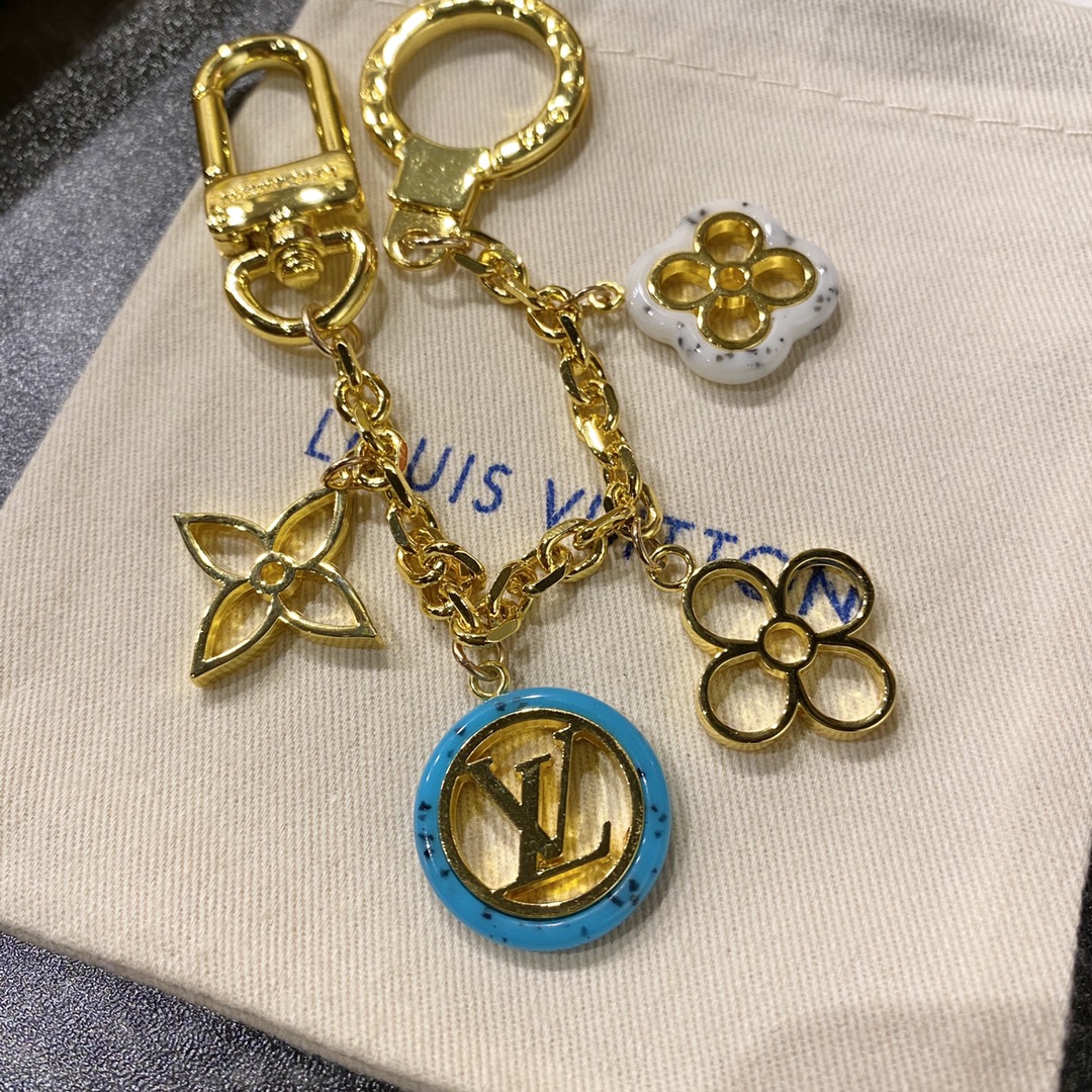 Soft Chain-Style Bag: Versatile Designs in Blue, Perfect for Summer Vibes - 图片 4