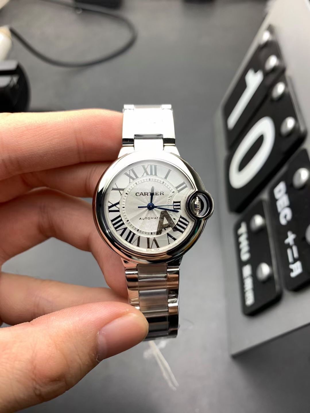 Versión de alta gama del reloj mecánico V6 Blue Balloon 33, envíos diarios seleccionados y tomas reales