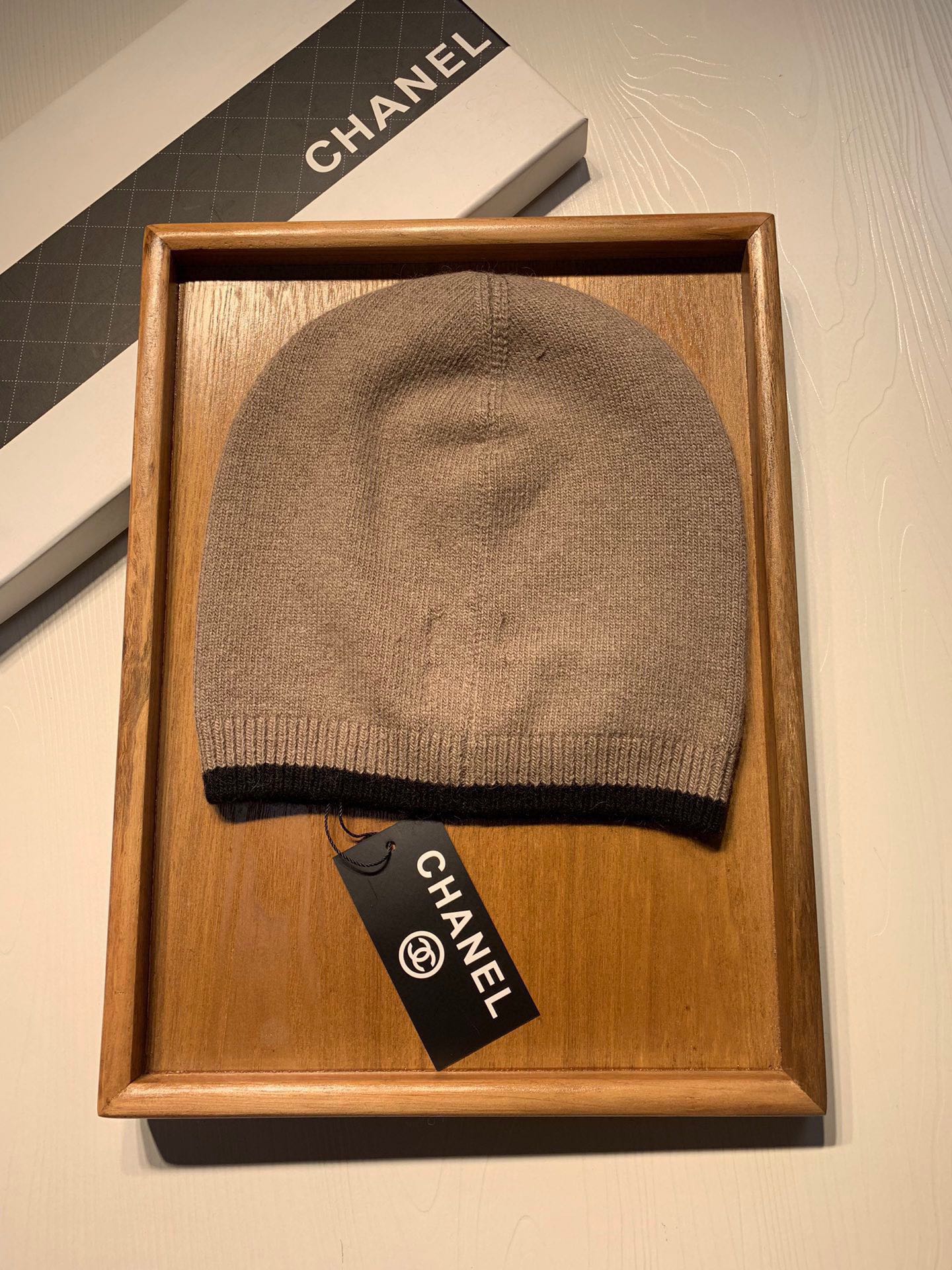 🌹。C家。【羊毛单帽】客供小羊毛！珍贵典藏的灵魂帽子！客供色纱.每个颜色都非常好看！经典！手感软腻.70