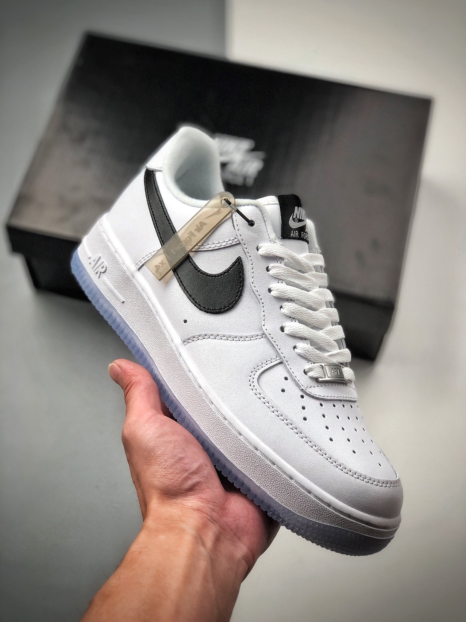 Zapatillas deportivas casuales NIKE FORCE Air Force 1, número de artículo: DC1406-100, tallas: 36 36.5 37.5 38 38.5 39 …