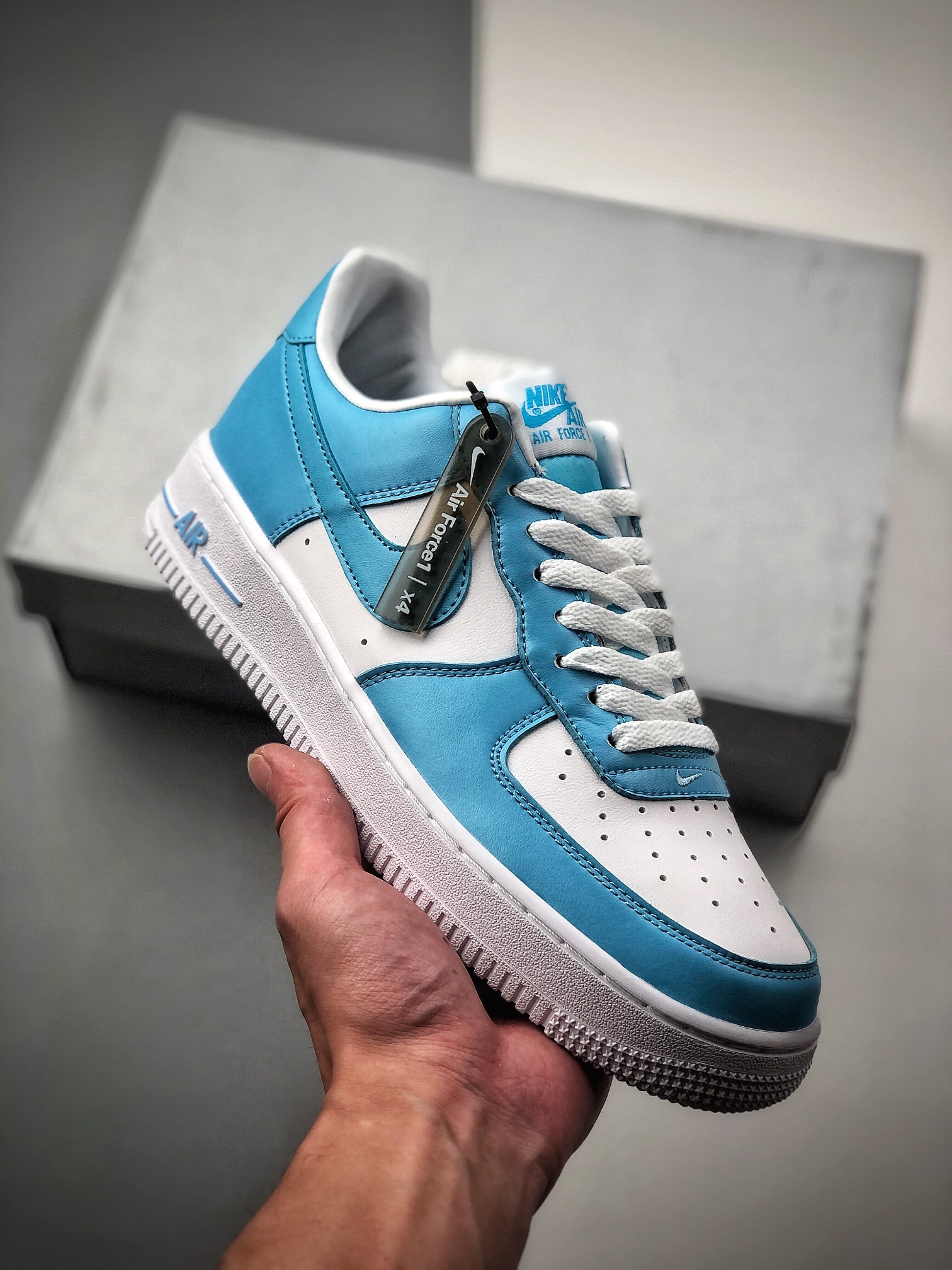 Zapatillas deportivas casuales NIKE FORCE Air Force 1, número de artículo: AQ4134-400, tallas: 36 36.5 37.5 3…