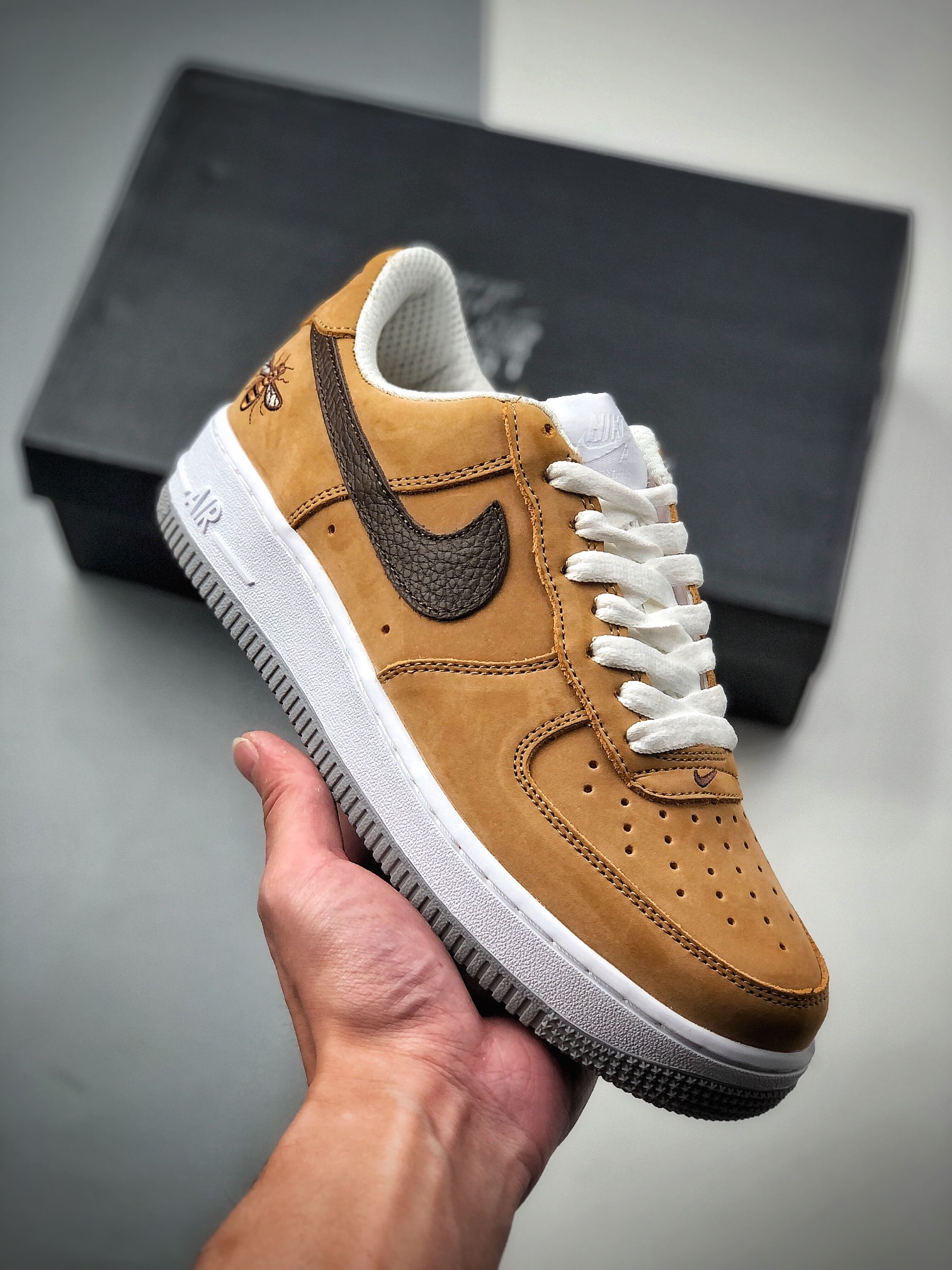 Zapatillas deportivas casuales NIKE FORCE Air Force 1, número de artículo: DC1939-200, tallas: 36 36.5 37.5 3…