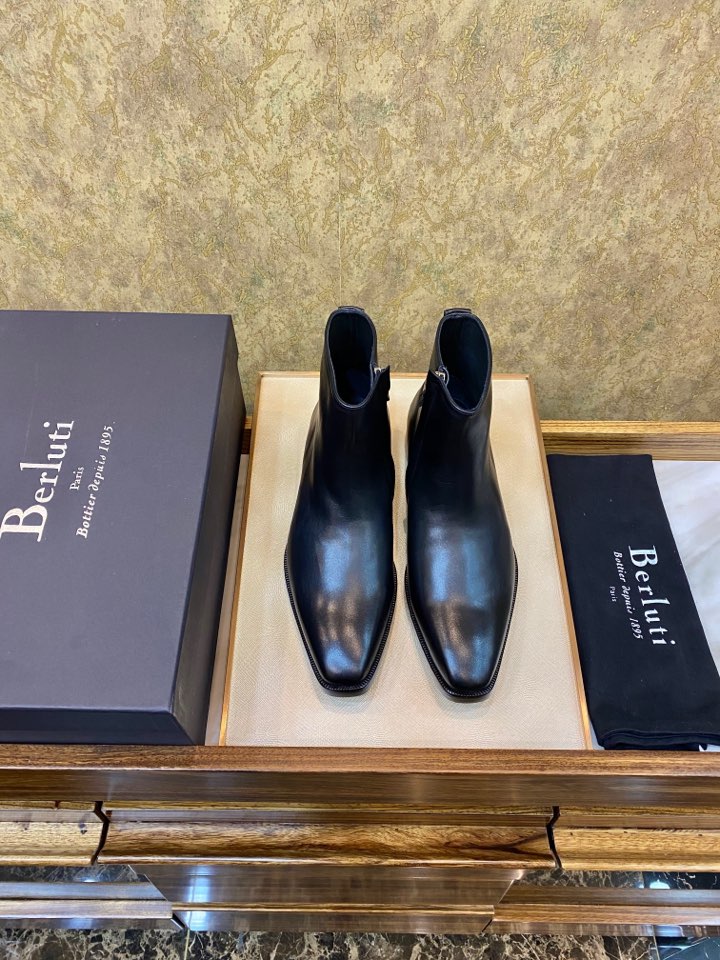 NO:271419,New latest [rose] [rose] [support global inspection] Original order [craftsmanship level] [Berluti] World's top royal level Full handmade series 2012 Italian top shoes Domineering and ruthless goods Spot Specially for aristocratic [Primary, Noble] New counter favorites. The OEM specially invited Italian senior board masters to rigorously create for many years of top-level and high-end experience. Original Italian cowhide sole; satisfy the gentlemen who yearn for fashion and top-end! 38/45.,,cowhide19860909New最新[玫瑰][玫瑰]【支持全球验货】原单【匠工级别】【Berluti】世界顶级皇室级别 全手工系列 年意大利顶级鞋履 覇气狠货 现货 专供貴族【臻品 高貴】专柜新宠 经代工厂特请意大利高级板师多年顶级高端经验严谨打造,原单意大利牛皮大底；满足驾驭向往时尚顶尖高端的绅士们! 38/45.,,cowhide,Men's shoes