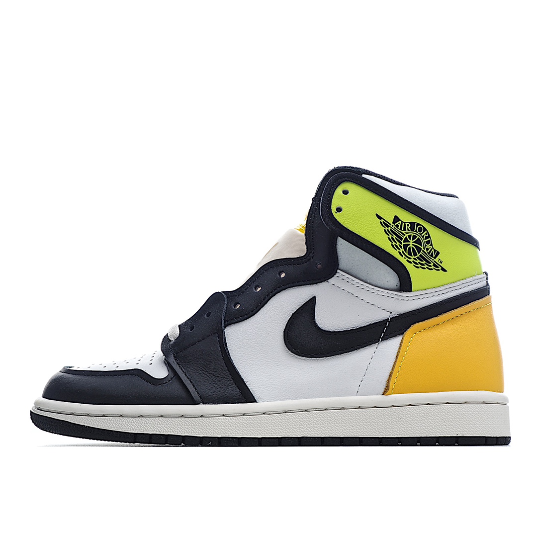 I5 Air Jordan 1 Retro High OG “VoltGold” 黑黄 全新配色的 Air Jordan 1。整双鞋采用白、黑、荧光绿和橘黄色拼接呈现，鞋头采用经典的黑脚趾配色设计,鞋帮处和后跟以荧光,土黄色点缀,十分跳脱的视觉效果!带来丰富视觉效果，十分亮眼。颜值爆表!