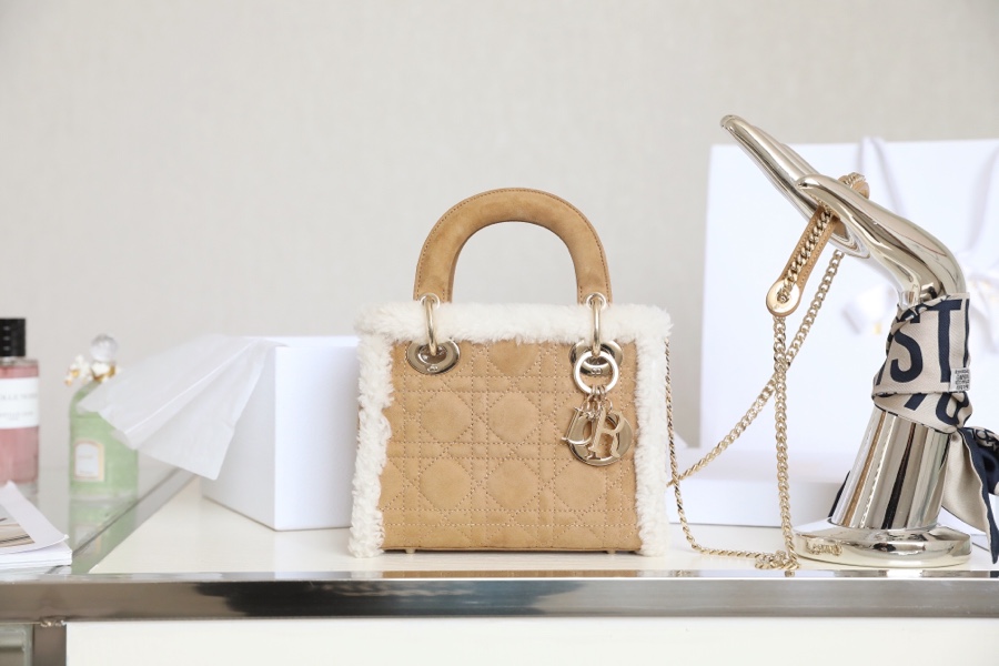 Dior Lady 1:1
 Handbags Crossbody & Shoulder Bags Gold Khaki Vintage Wool