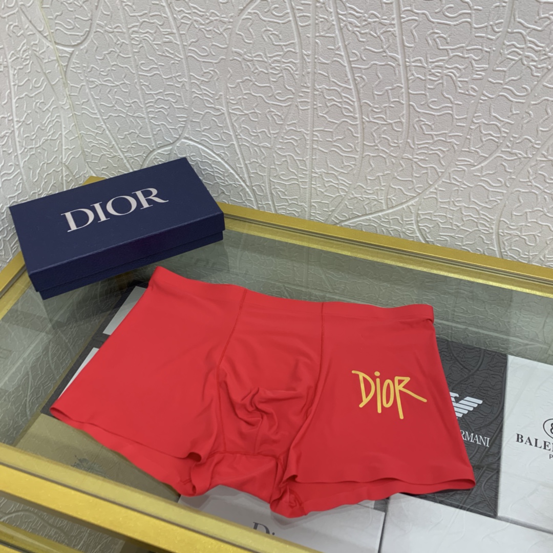 红红火火Dior迪奥时尚必备男士内裤