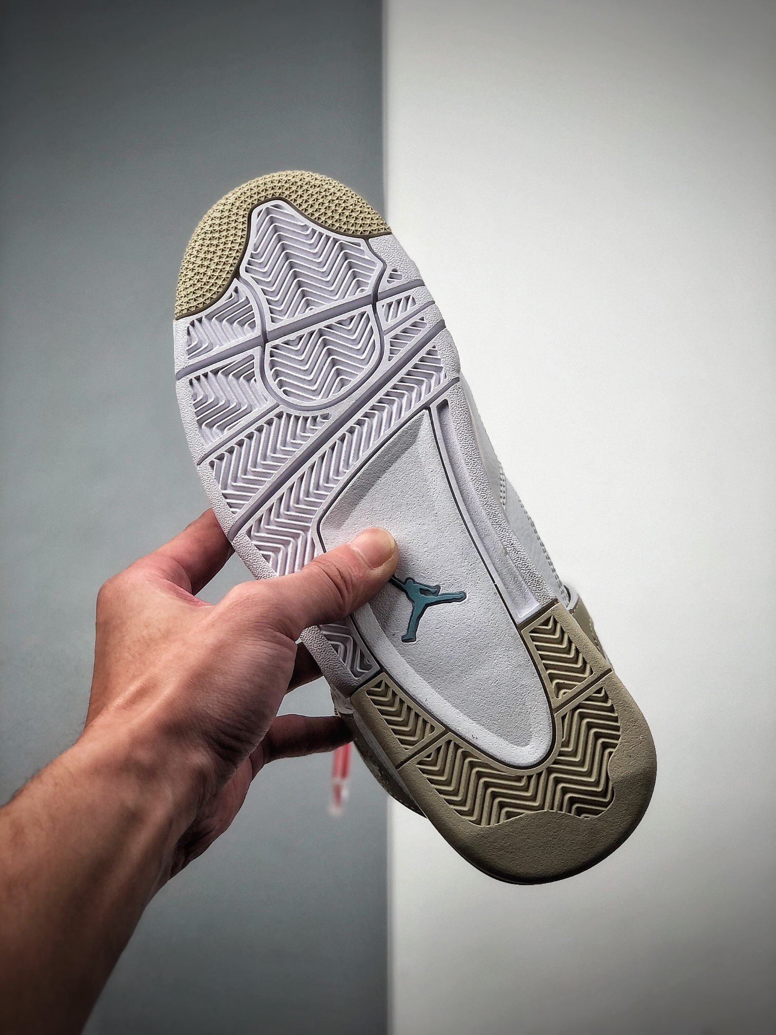 200  Air Jordan 4 ”Linen”AJ4 Sand 沙滩 正代 白金色这款 487724-118