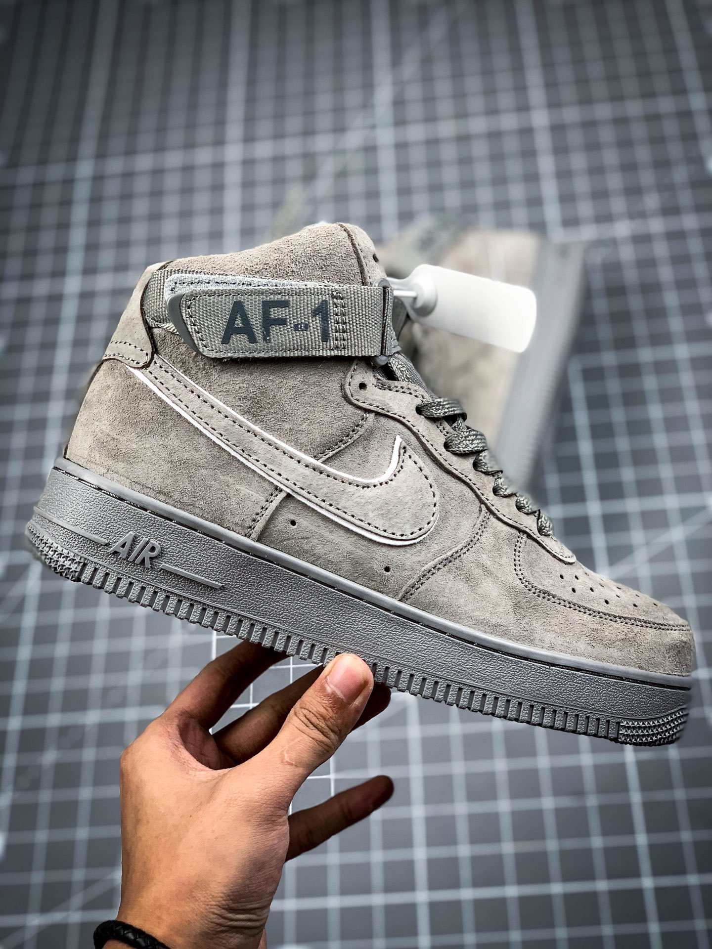 200 耐克 Nike Air Force 1 Low 灰麂皮3M限定系列 空军一号休闲运动板鞋AA1117-201