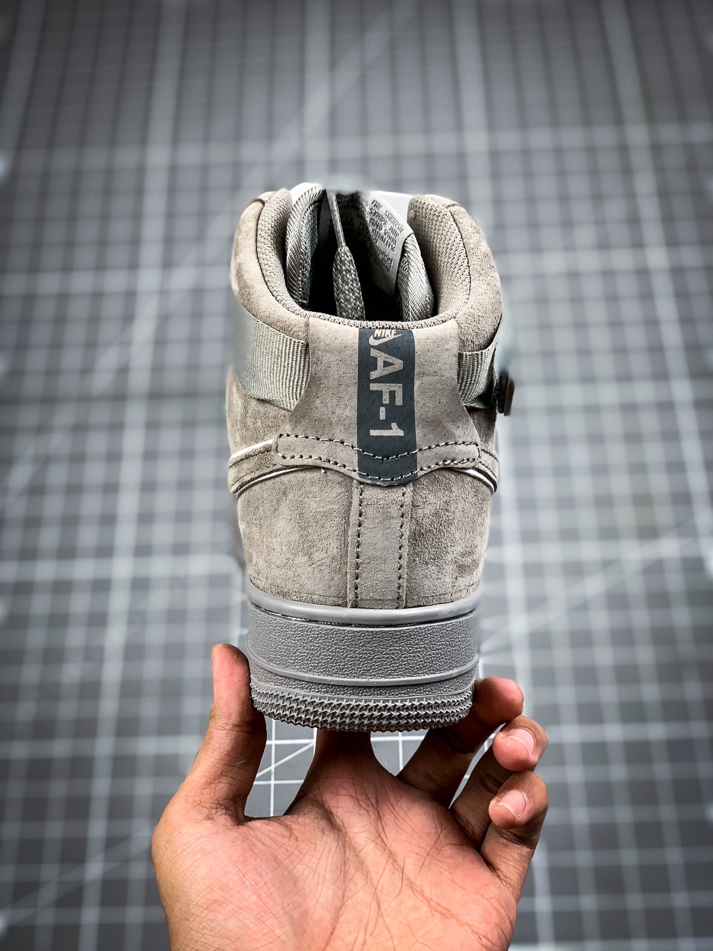 200 耐克 Nike Air Force 1 Low 灰麂皮3M限定系列 空军一号休闲运动板鞋AA1117-201