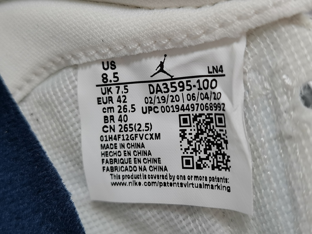  福利特价
【纯原：乔3】藤原浩黑白 闪电  Air jordan 3  X fragment，货号：D