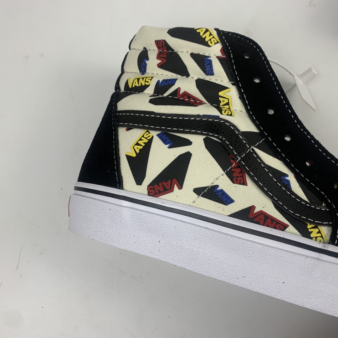 160 Vans Sk8-Hi 侧边条纹印花高帮休闲板鞋 VN0A4U3C2O8