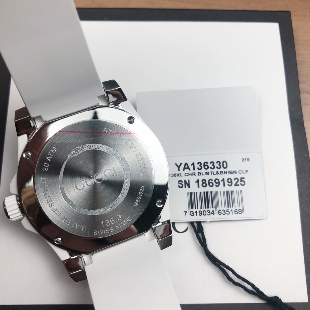 “1840 Original Gucci Diving Watch with Snake Pattern, Night Light, and 200m Waterproof” - 图片 7