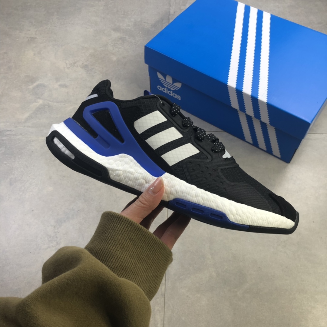 200  Adidas Originals Day Jogger 夜行者二代 新品首发街头先锋adidas Originals引入未来科技理念FW4041