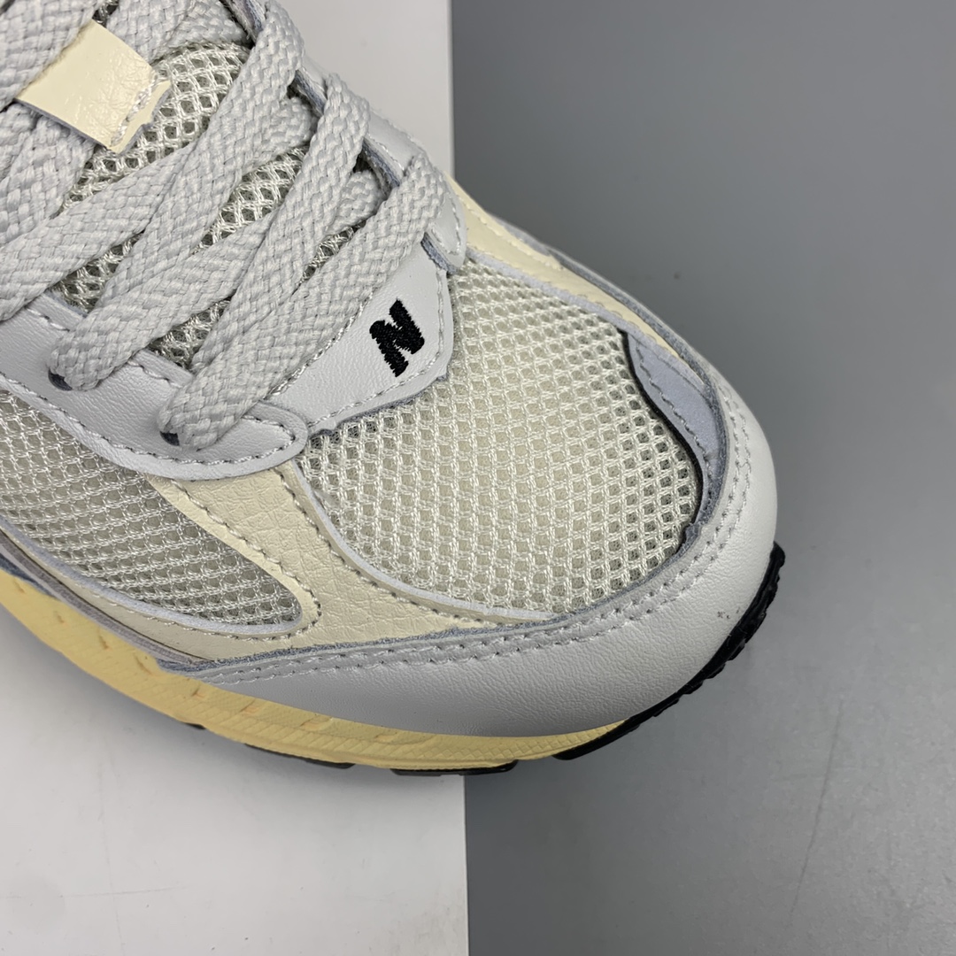 200 New Balance WL2002系列 复古老爹鞋 WL2002RT