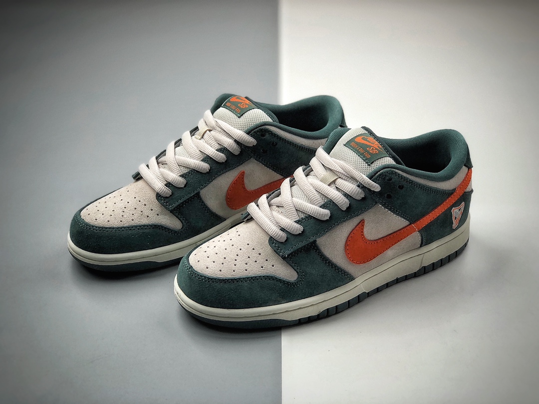 260  巴黎走秀款耐克 Dunk SB low联手EJDER 主理人打造Nike Dunk SB 巴黎时装周走秀304292-185