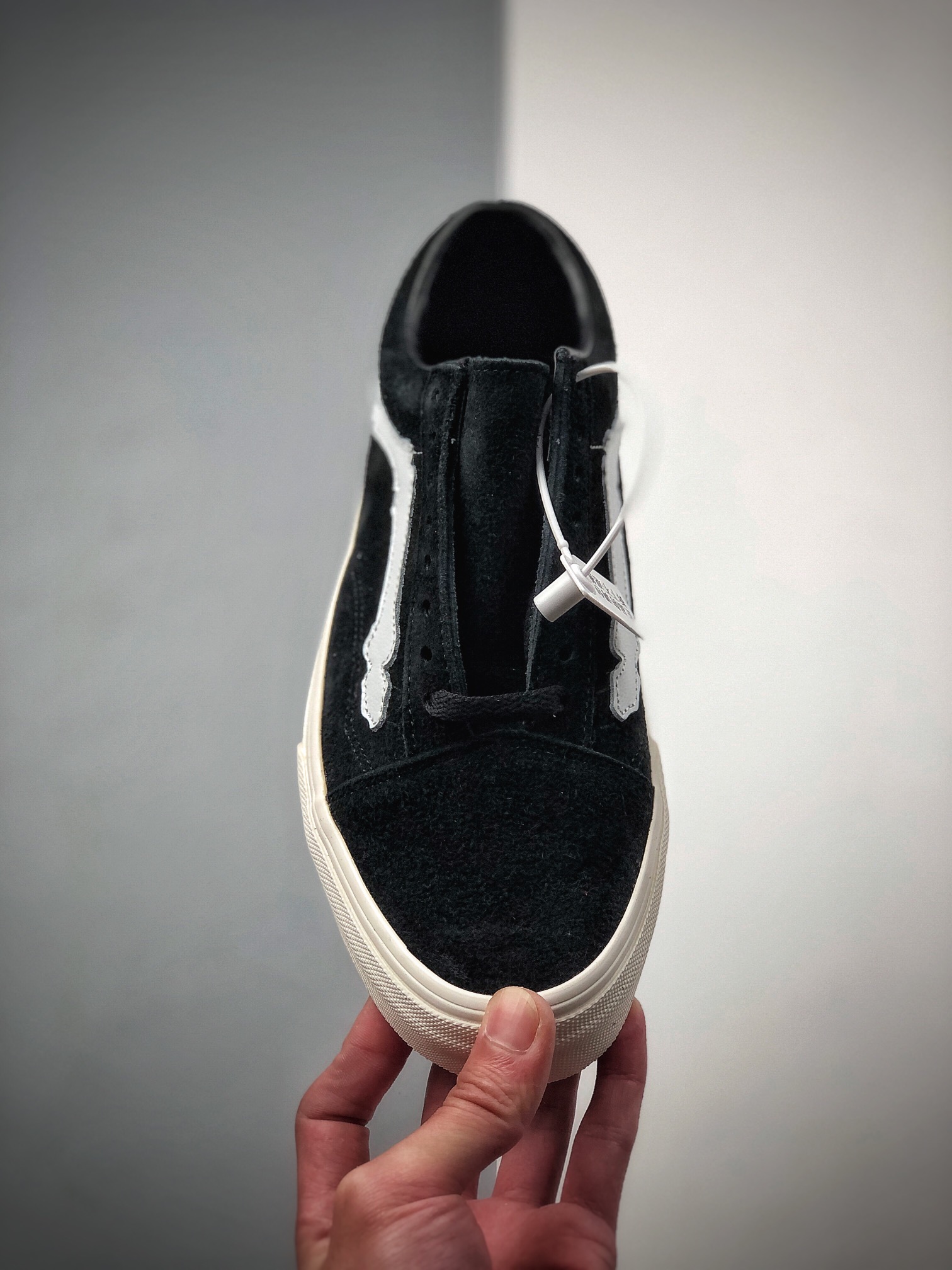 150  Blends Vans联名 Old Skool ComfyCush黑白麂皮骨头图案帆布鞋低帮