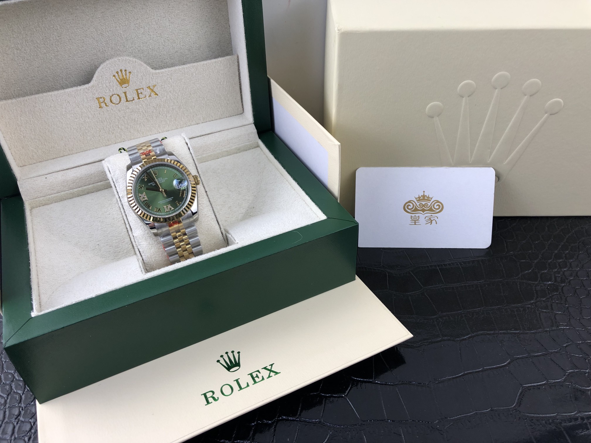 Rolex 皇家 劳力士日志系列36尺寸橄榄绿间黄金女表