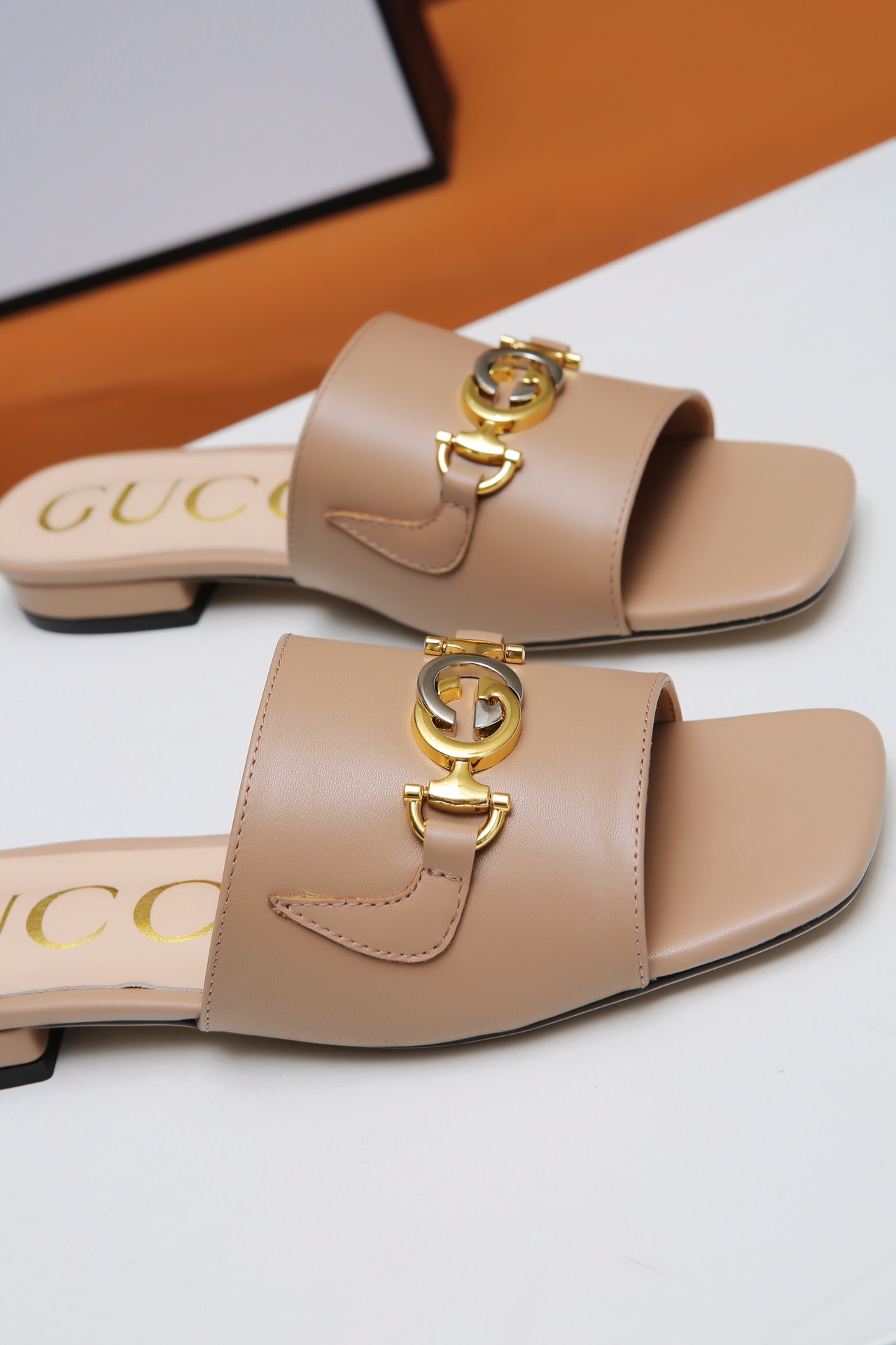 Gucci GG Leather Mules Slides Beige Classic Double G Buckle Sandals 4 i1607789047 4274 2