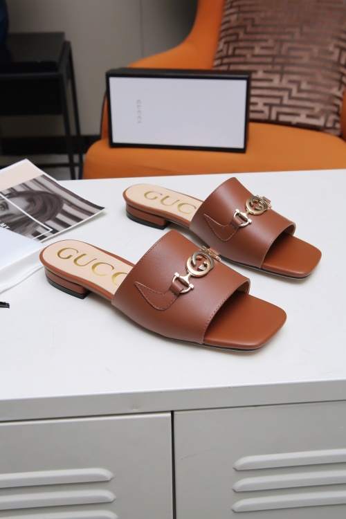 Gucci Leather Slide Sandal with Double G - Comfortable & Stylish 14 Gucci Leather Slide Sandal with Double G - Comfortable & Stylish
