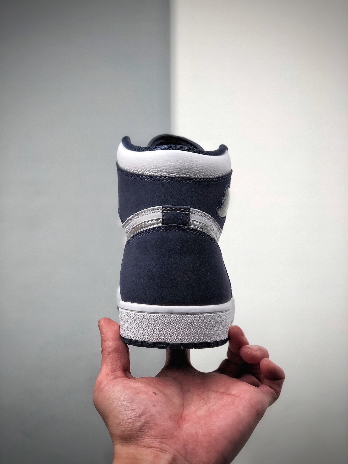 320  Nike Air Jordan 1 High OG “Game Royal”蓝白配色搭银钩原装苯胺革 AJ1乔丹一代 高帮 DC1788-100