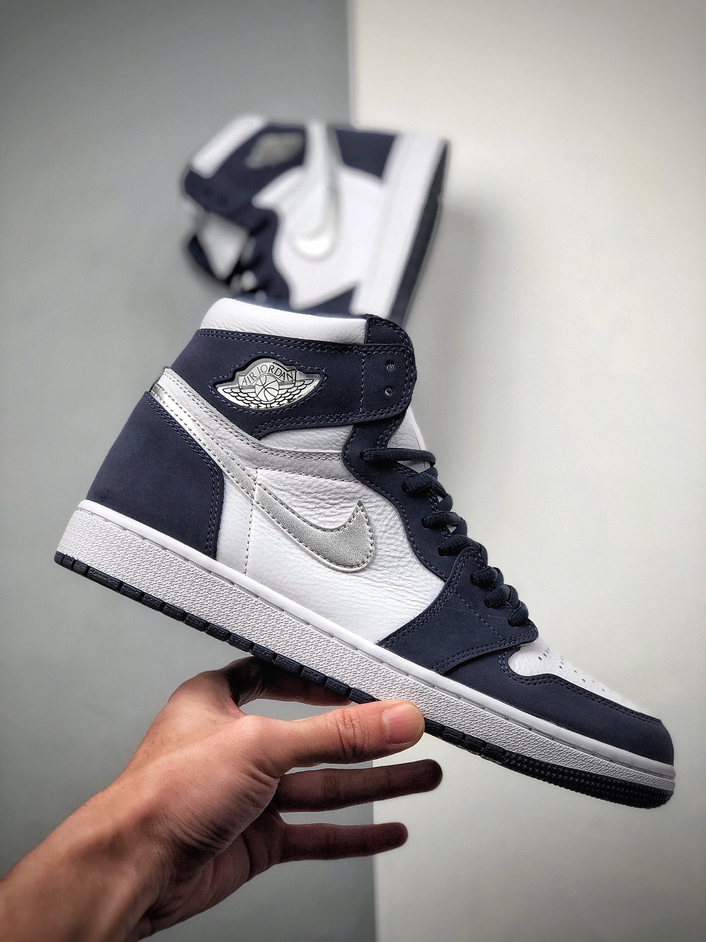 320  Nike Air Jordan 1 High OG “Game Royal”蓝白配色搭银钩原装苯胺革 AJ1乔丹一代 高帮 DC1788-100