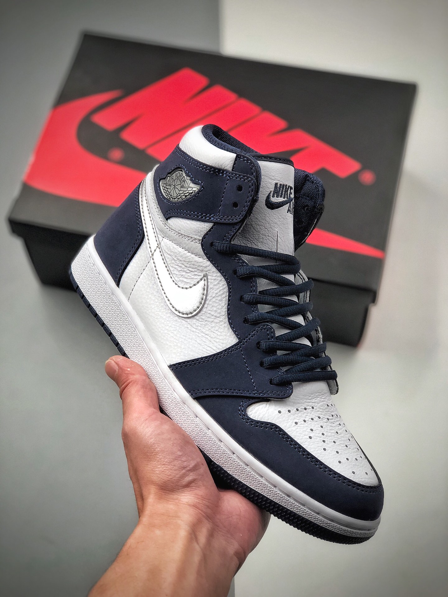 320  Nike Air Jordan 1 High OG “Game Royal”蓝白配色搭银钩原装苯胺革 AJ1乔丹一代 高帮 DC1788-100