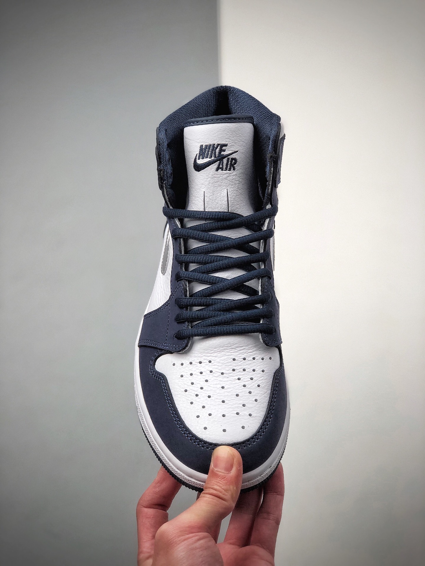 320  Nike Air Jordan 1 High OG “Game Royal”蓝白配色搭银钩原装苯胺革 AJ1乔丹一代 高帮 DC1788-100