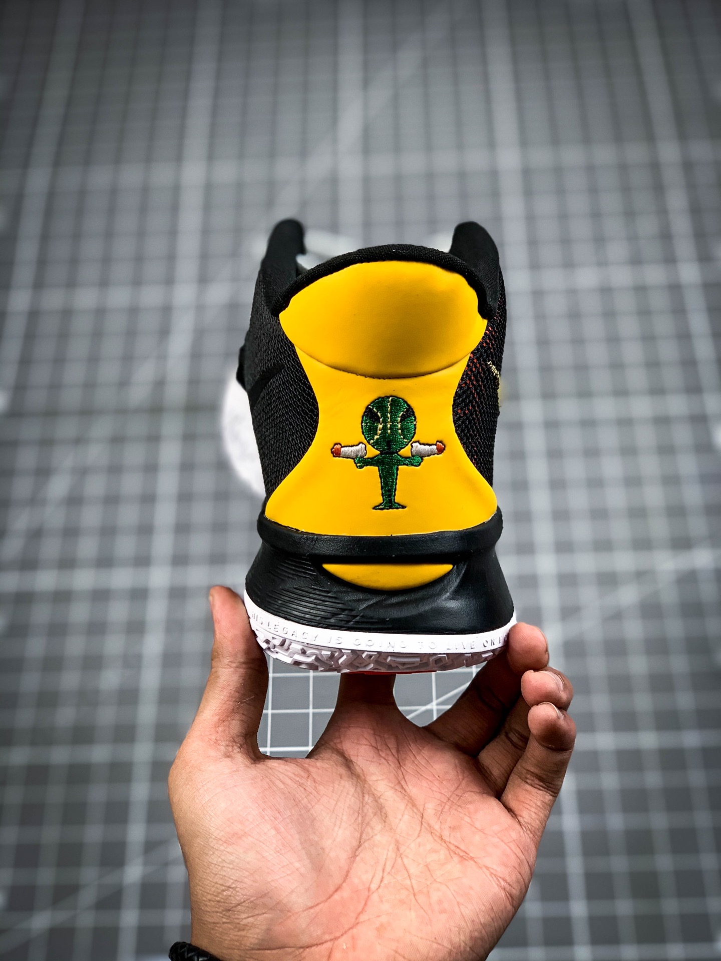 220  公司级 Nike Kyrie 7 Pre Heat Ep 欧文7 CQ9327-003
