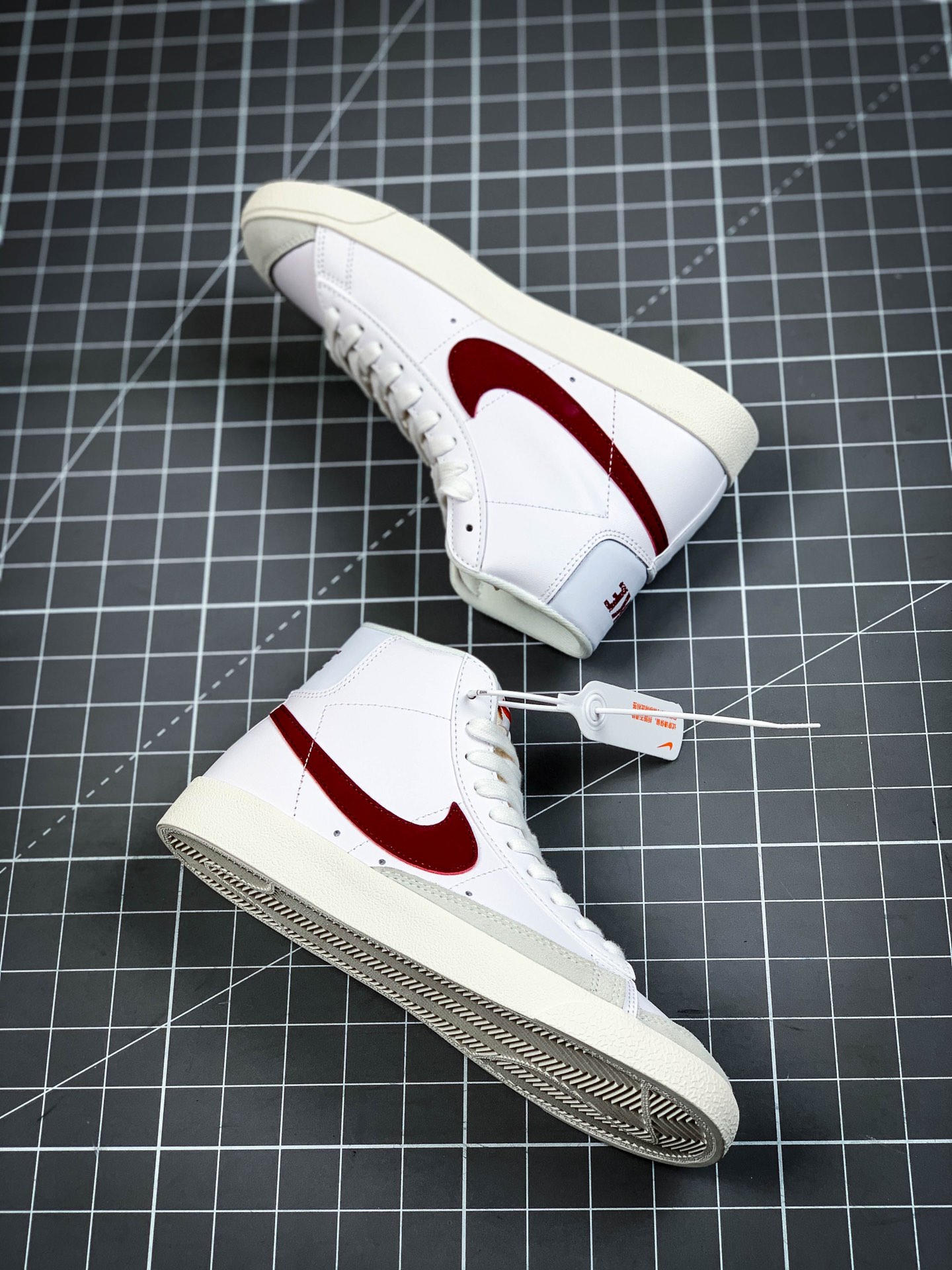 160 公司级耐克Nike Blazer Mid VNTG ‘77 开拓者 复经古典中帮百搭休闲运板动鞋BQ6806-102