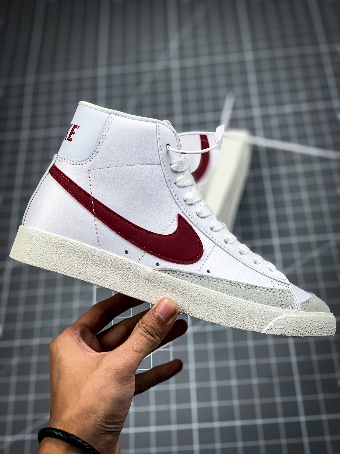 160 公司级耐克Nike Blazer Mid VNTG ‘77 开拓者 复经古典中帮百搭休闲运板动鞋BQ6806-102