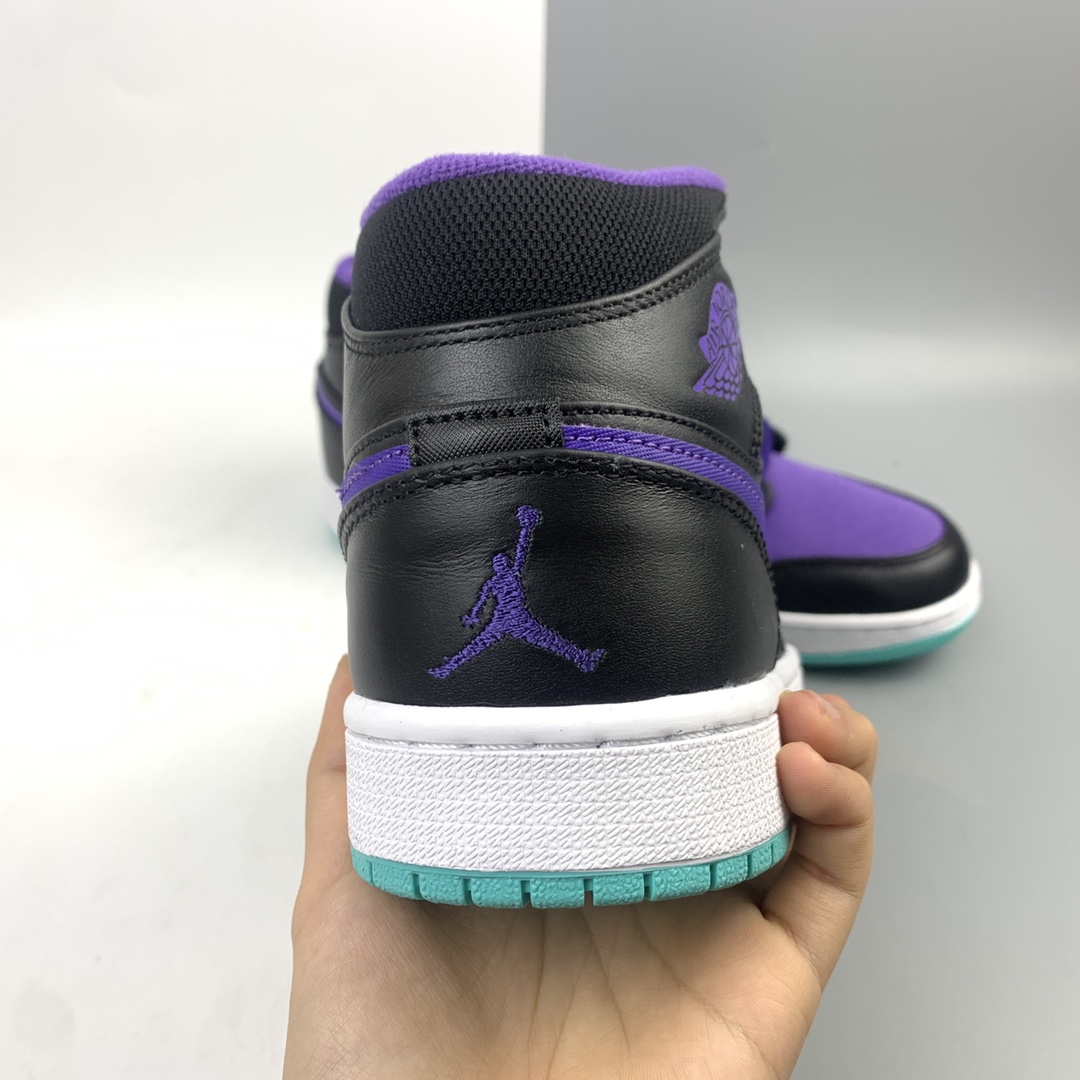 240 Air Jordan 1 Mid AJ1 乔1 中帮百搭休闲运动板鞋554724-015